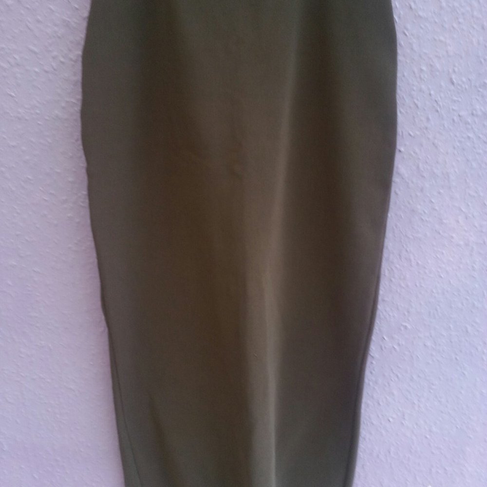 - New look brown ladies skirt elasticated waist below knees long UK 12 USA 10
